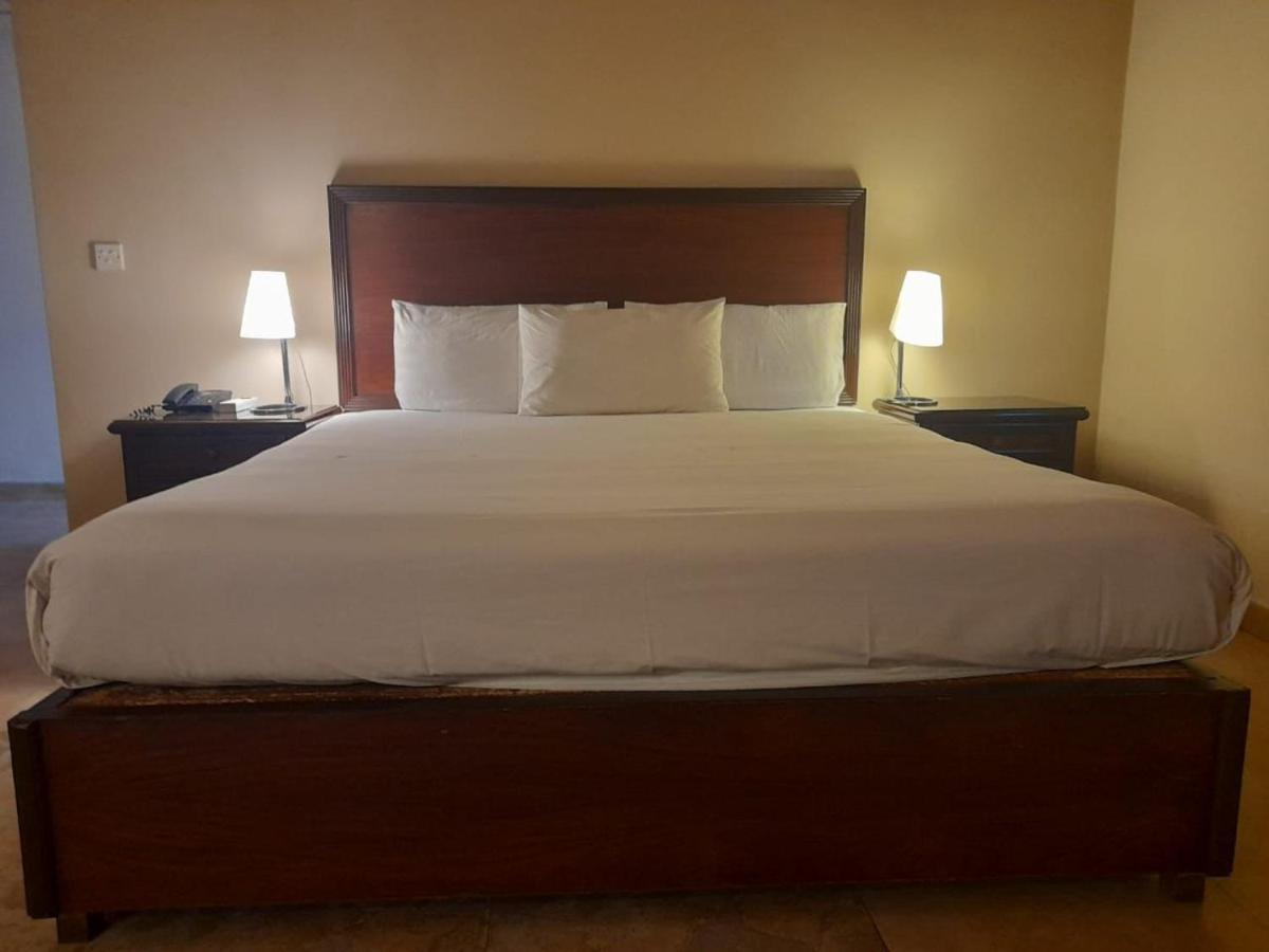 Shalimar Tower Hotel Lahore Eksteriør billede